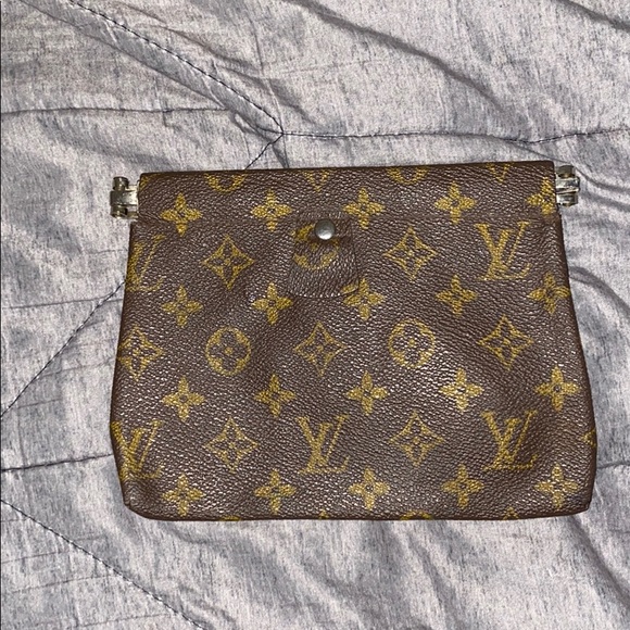 Louis Vuitton Handbags - Louis Vuitton purse